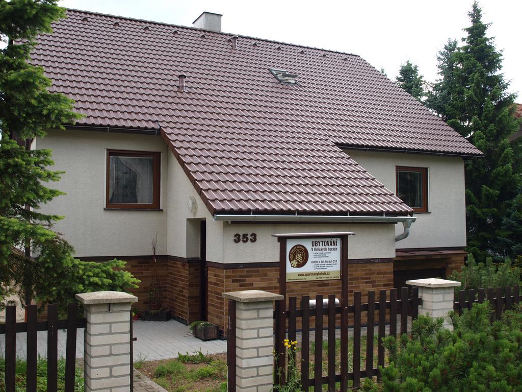 דשטנב אורליצקיץ הוראך Apartmany Bobule מראה חיצוני תמונה